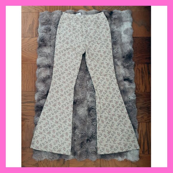 Forever 21 Ditsy Floral Print Flare Pants High Rise Khaki Size M Cotton Flowers - Picture 5 of 6